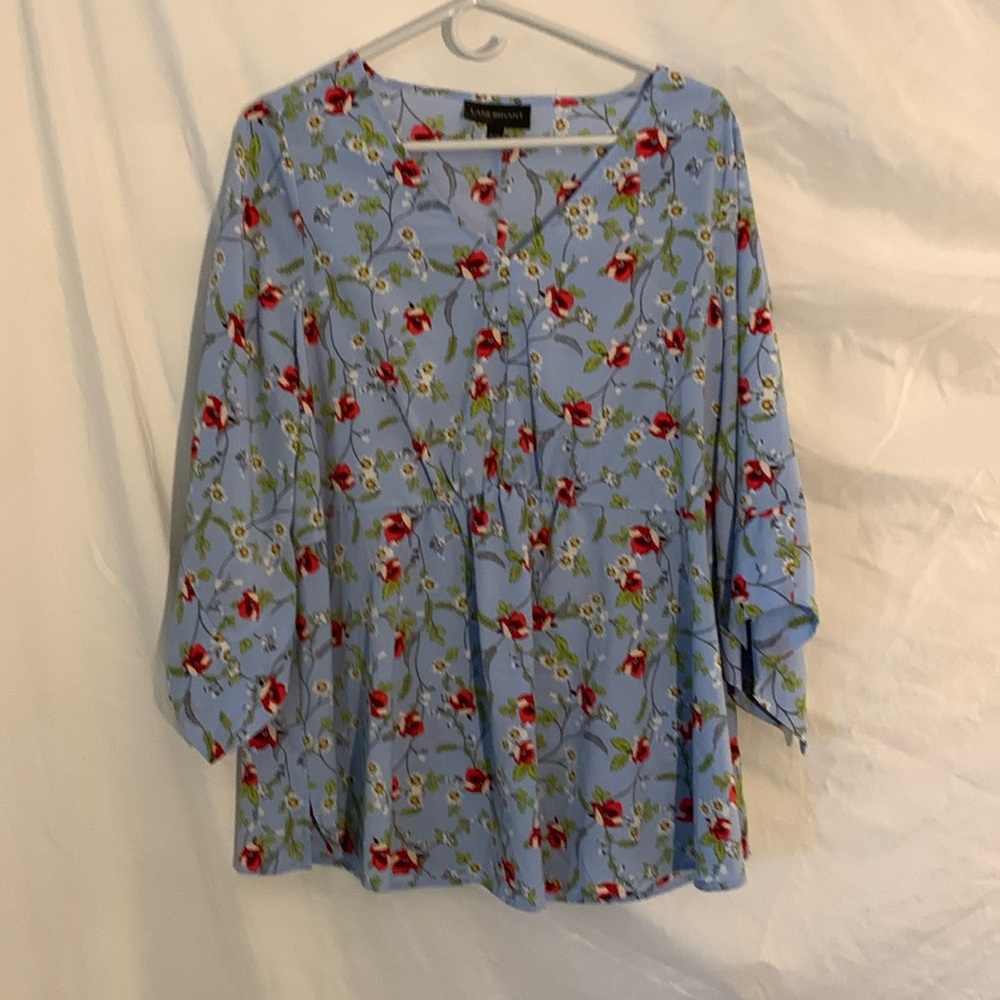 Lane Bryant 1012 cute shirt blue with flowers